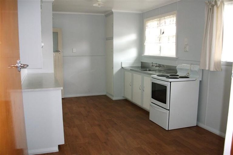 Photo of property in 11 Hamilton Street, Pahiatua, 4910