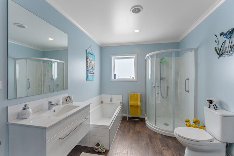 Photo of property in 23 Speranza Avenue, Otaki, 5512