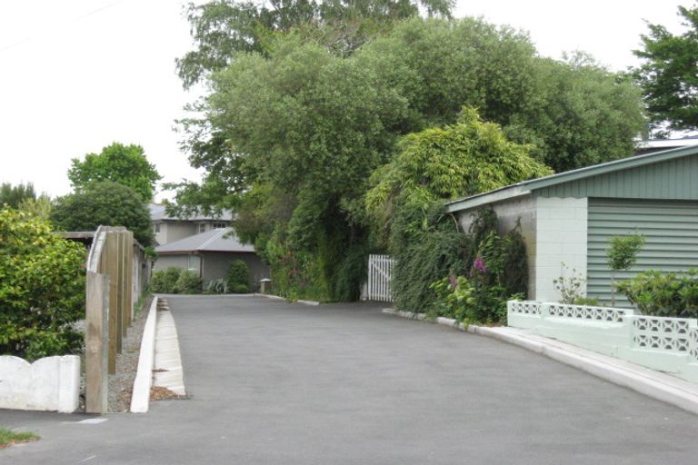 Photo of property in 11a Colina Street, Avonhead, Christchurch, 8042