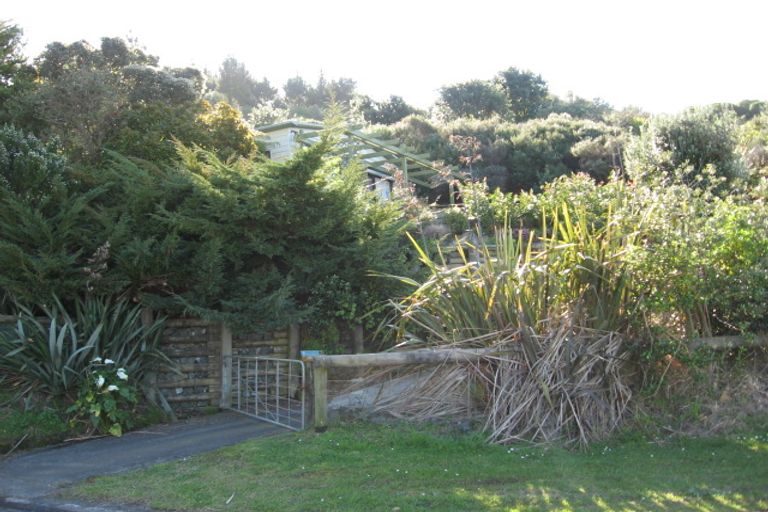Photo of property in 10 Calder Place, Opito Bay, Whitianga, 3592