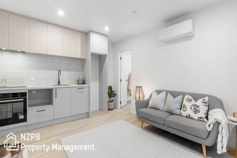 Photo of property in 1/21 Church Street, Devonport, Auckland, 0624