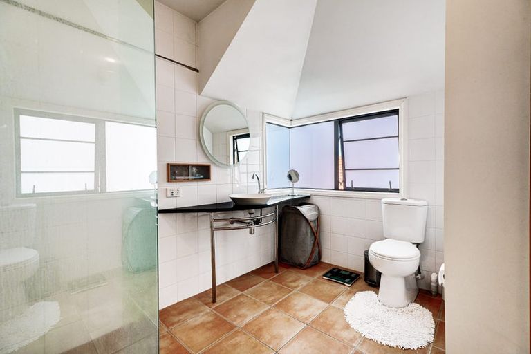 Photo of property in 47b Marsden Avenue, Mount Eden, Auckland, 1024