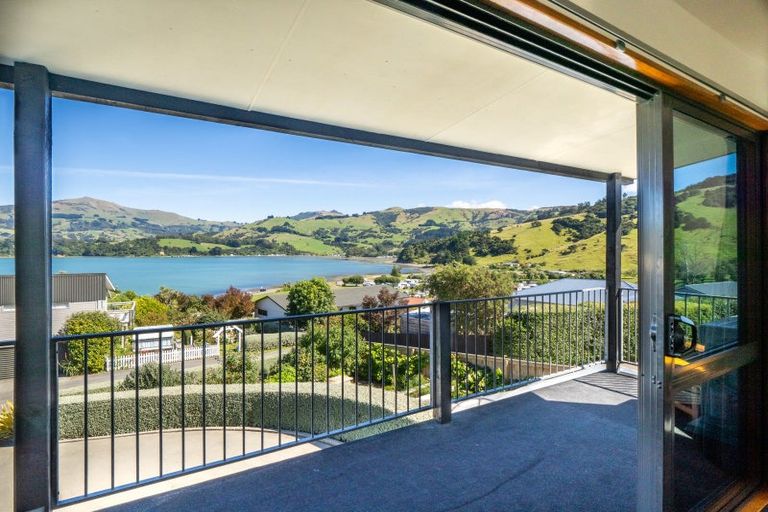 Photo of property in 3 Silverbirch Lane, Duvauchelle, 7581