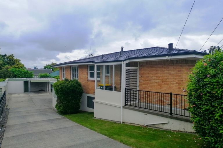 Photo of property in 6 Constance Street, Queenwood, Hamilton, 3210