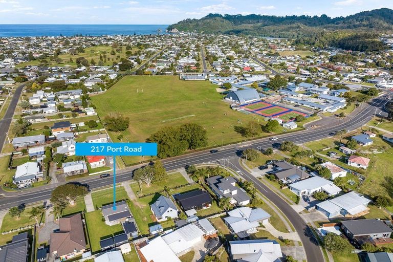 Photo of property in 217 Port Road, Whangamata, 3620
