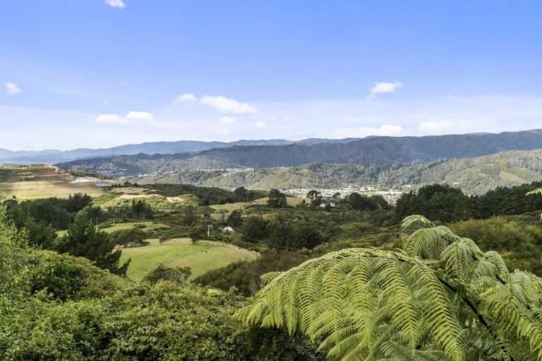 Photo of property in 265 Major Drive, Kelson, Lower Hutt, 5010