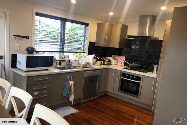 Photo of property in 1/53 Tramway Road, Beach Haven, Auckland, 0626