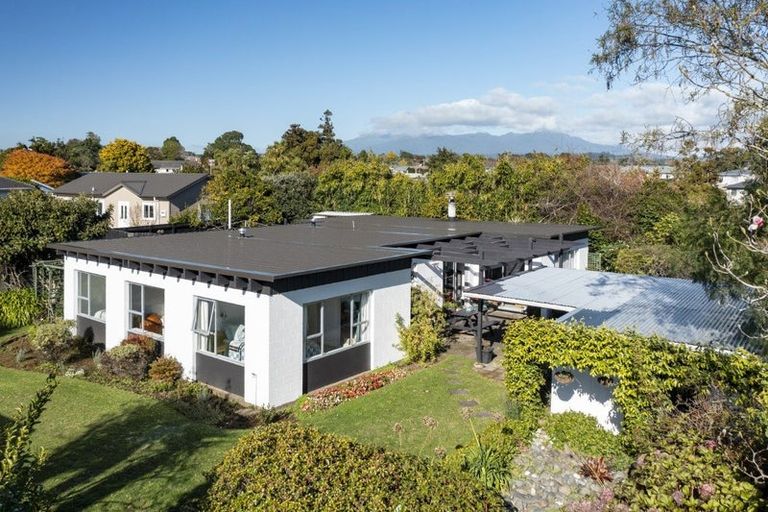 Photo of property in 194a Seaview Road, Westown, New Plymouth, 4310
