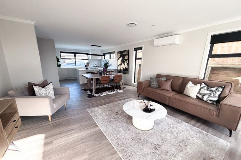 Photo of property in 60 Scenic Rise, Rototuna North, 3281