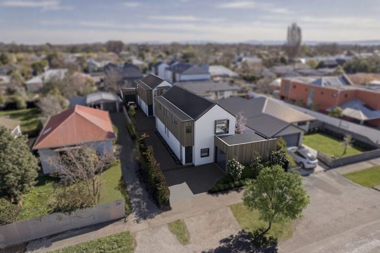 Photo of property in 39 Woodville Street, Edgeware, Christchurch, 8013