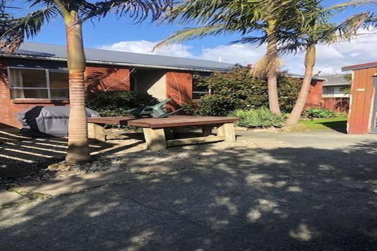 Photo of property in 10 Rakatau Place, Ruakaka, 0116