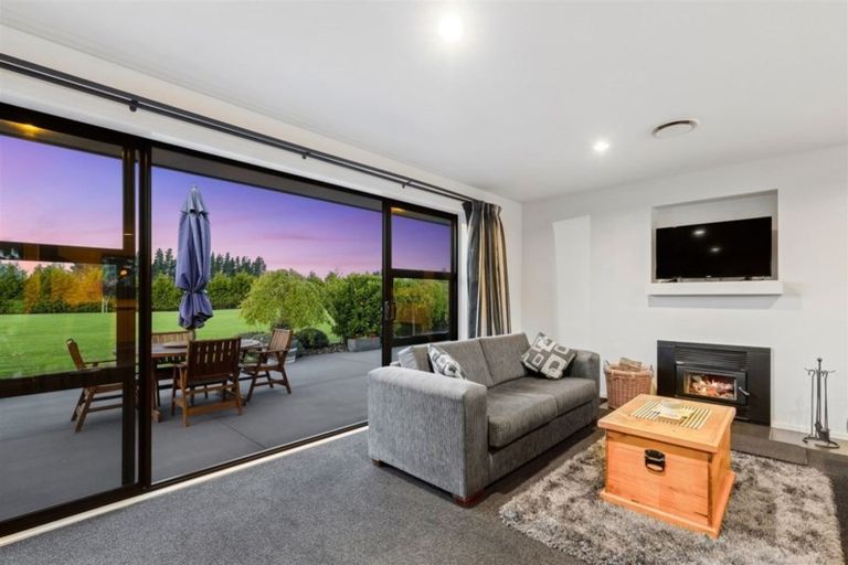 Photo of property in 425 Mount Thomas Road, Fernside, Rangiora, 7471