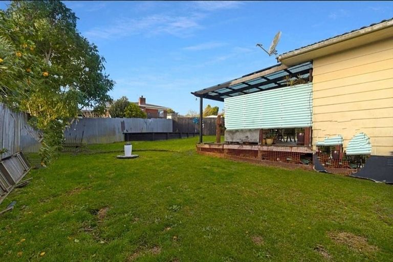 Photo of property in 21 Pankhurst Place, Sunnyvale, Auckland, 0612