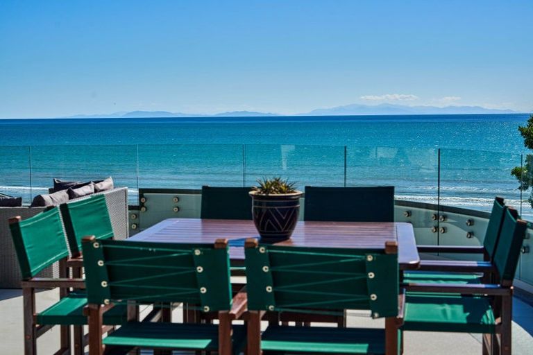 Photo of property in 3 The Palms, Raumati Beach, Paraparaumu, 5032