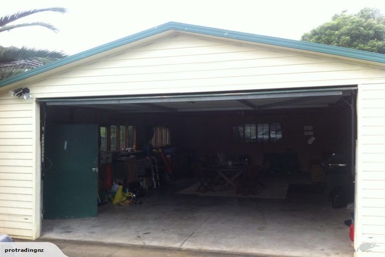 Photo of property in 22b Crawford Avenue, Mangere Bridge, Auckland, 2022