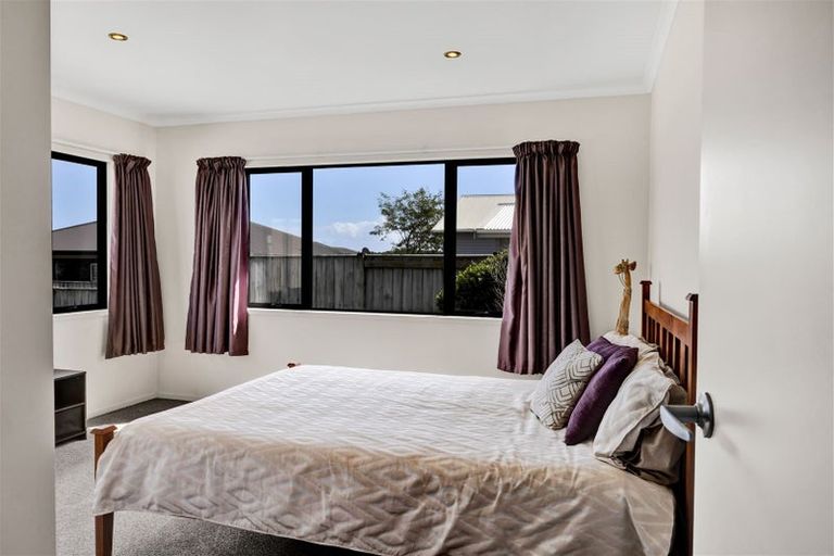 Photo of property in 4 Corokia Street, Bell Block, New Plymouth, 4312