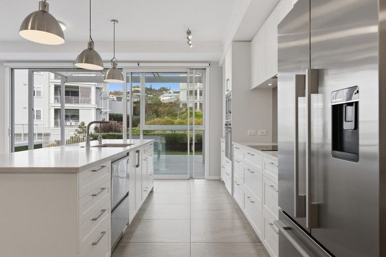 Photo of property in 140 Eaves Bush Parade, Orewa, 0931