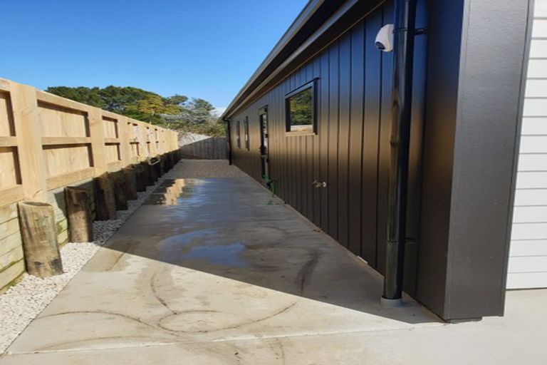 Photo of property in 3 Evan Tasman Lane, Waiuku, 2123