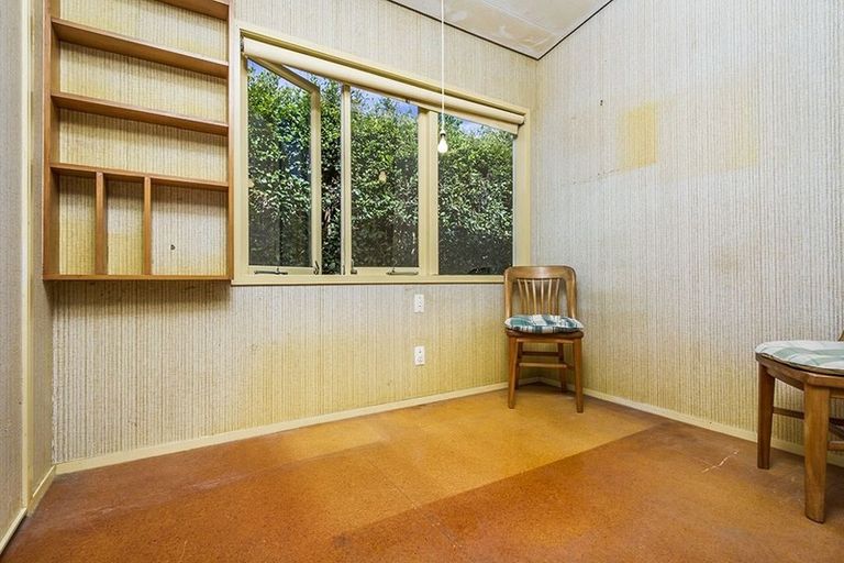 Photo of property in 16 David Street, Bayswater, Auckland, 0622