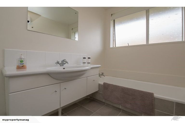 Photo of property in 1/73 Dunbarton Street, Redwood, Christchurch, 8051