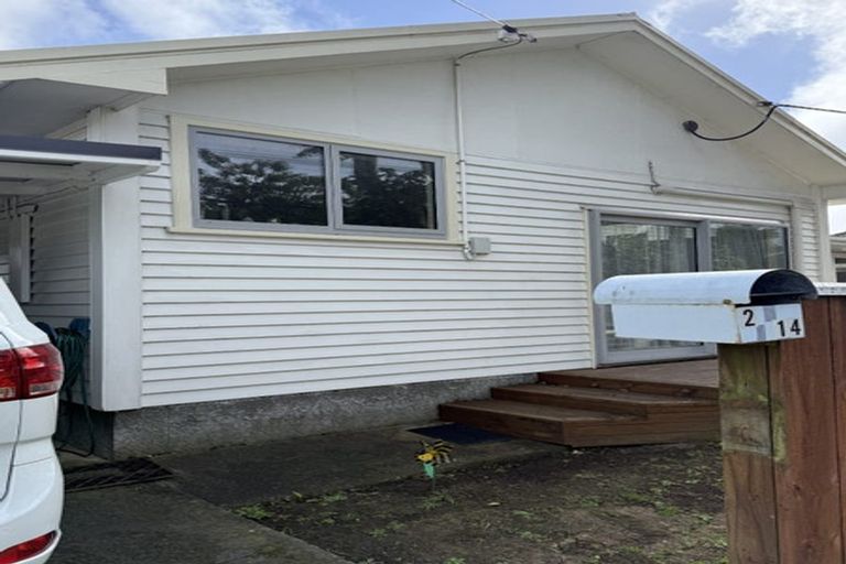 Photo of property in 2/14 Guthrie Street, Waterloo, Lower Hutt, 5011