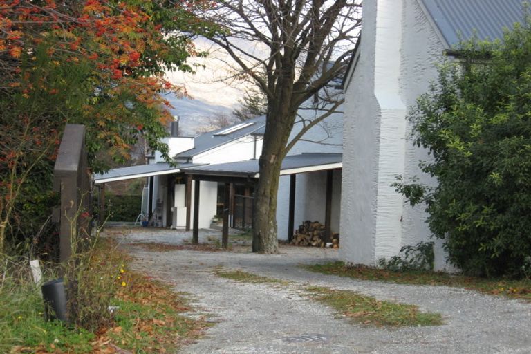 Photo of property in 18c Bowen Street, Queenstown, 9300