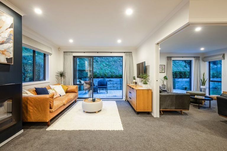 Photo of property in 75 Banks Boulevard, Whitby, Porirua, 5024