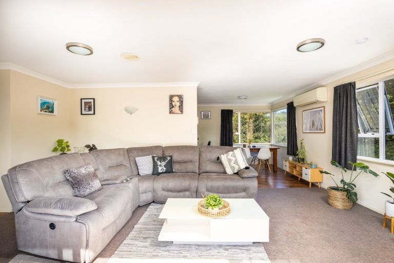 Photo of property in 136a Seaview Road, Westown, New Plymouth, 4310