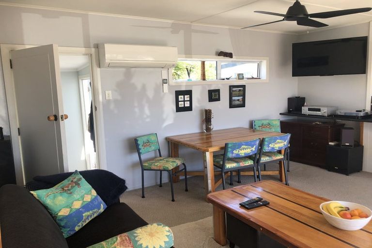 Photo of property in 1a Marine Parade, Carters Beach, Westport, 7825