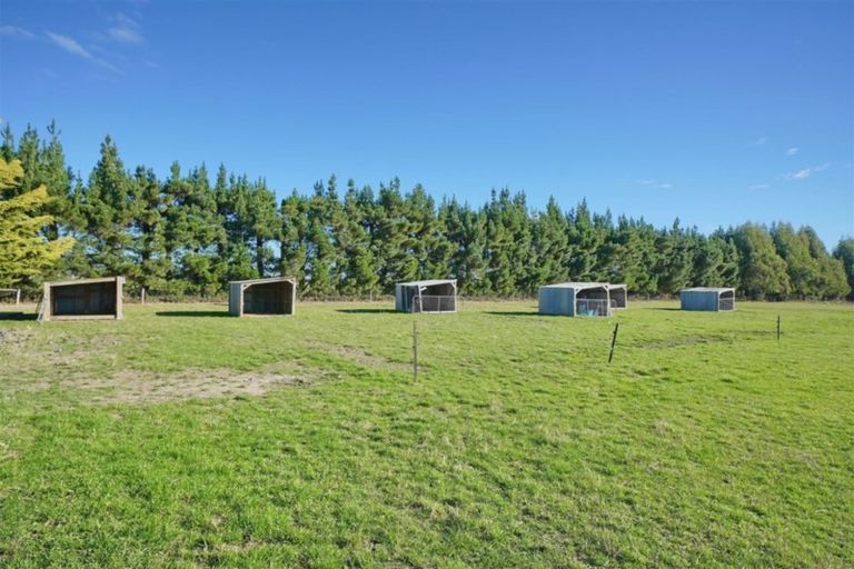 Photo of property in 237 School Road, West Eyreton, Rangiora, 7475