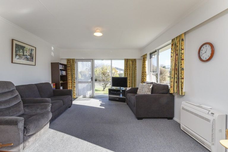 Photo of property in 24 Shelton Place, Feilding, 4702