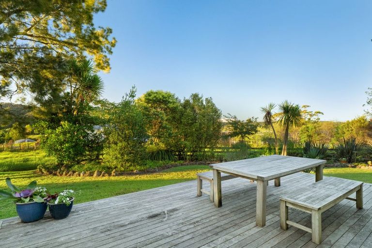 Photo of property in 11 Carol Leon Avenue, Kaukapakapa, 0871