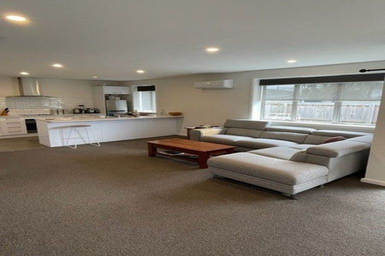 Photo of property in 112 Ranfurly Street, St Albans, Christchurch, 8014