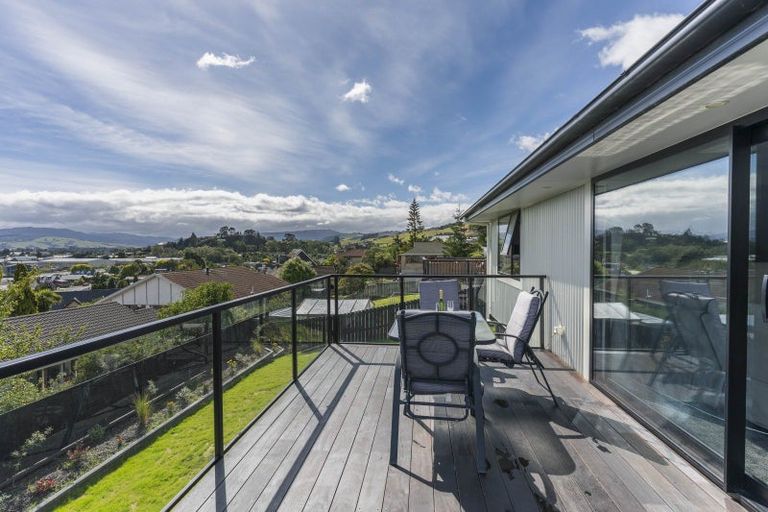 Photo of property in 21 Braeside, Kinmont Park, Mosgiel, 9024