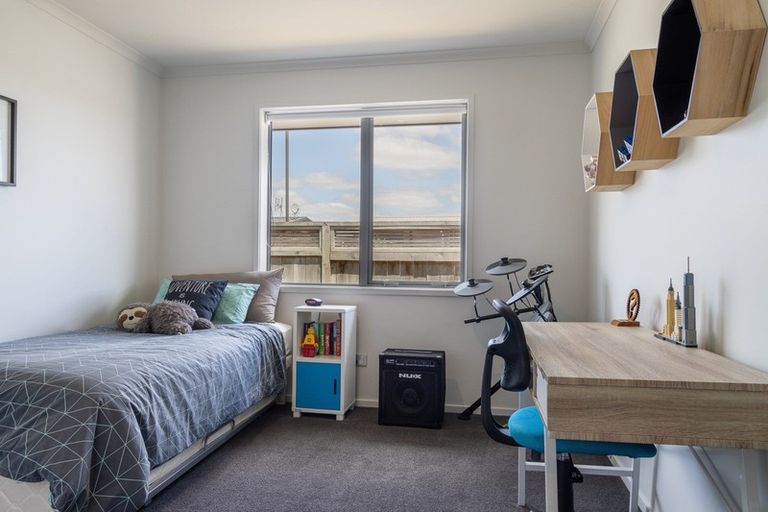 Photo of property in 48 Jarrett Terrace, Leamington, Cambridge, 3432