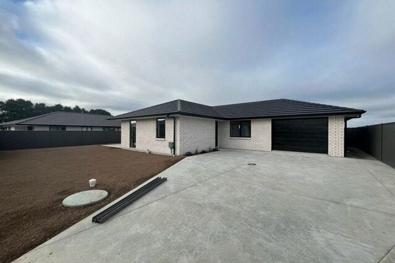 Photo of property in 27 Morningside Lane, Rockdale, 9812