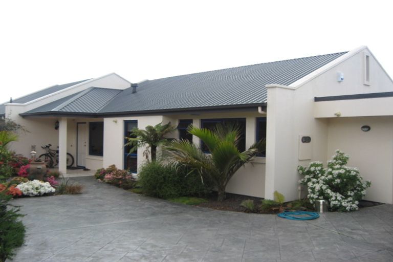 Photo of property in 2 Di Pierri Way, The Wood, Nelson, 7010