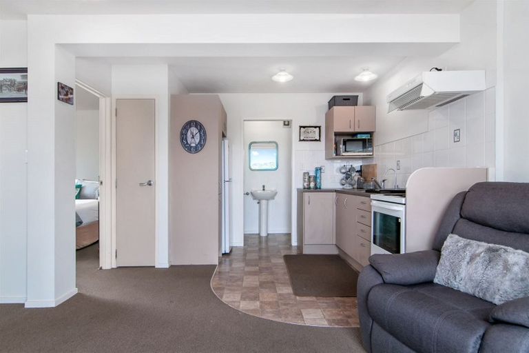 Photo of property in 8 Mckenna Lane, Omokoroa, 3114