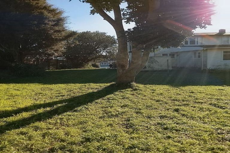 Photo of property in 31ab Kokiri Crescent, Waitangirua, Porirua, 5024