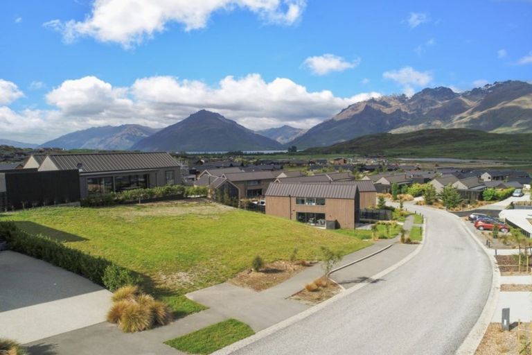 Photo of property in 23 Falconer Rise, Jacks Point, Queenstown, 9371