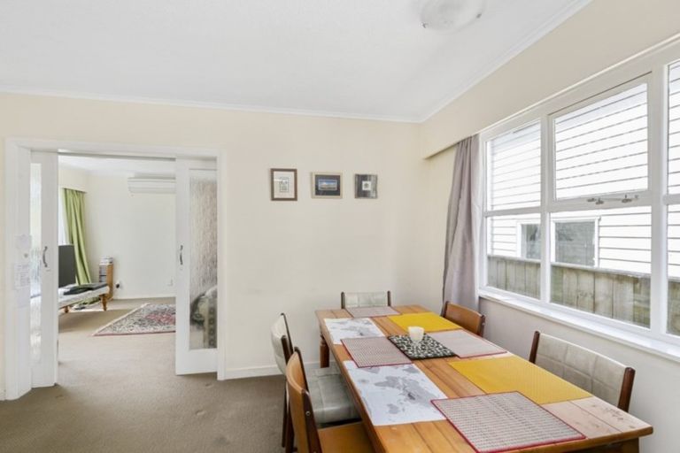 Photo of property in 9 Elliott Street, Johnsonville, Wellington, 6037