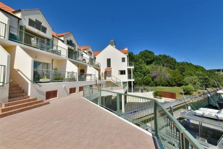 Photo of property in 24n Harbour Village Drive, Gulf Harbour, Whangaparaoa, 0930
