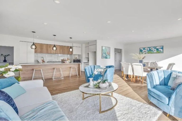 Photo of property in 5 Booker Drive, Tuakau, 2121