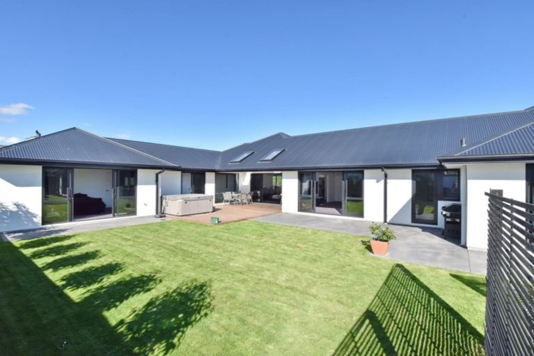 Photo of property in 19 Goldrush Lane, Rolleston, 7614