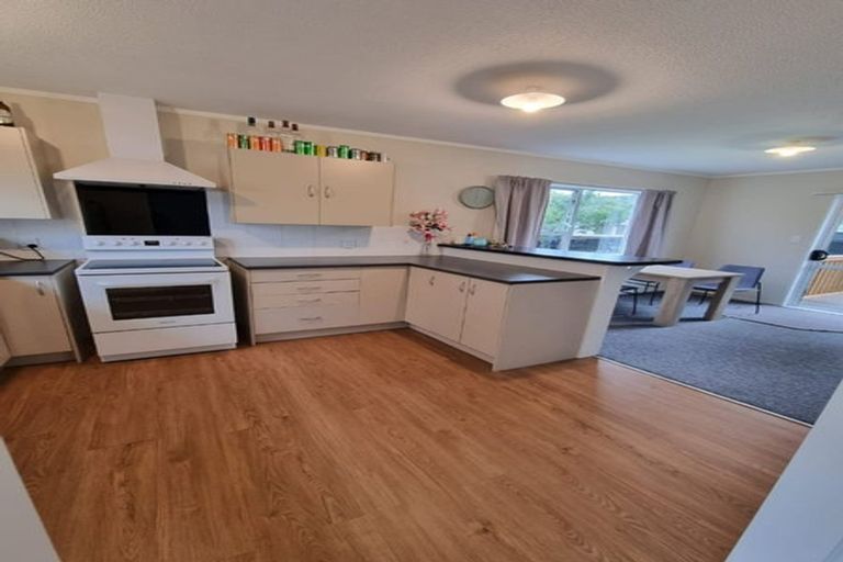 Photo of property in 17 Weymouth Grove, Wainuiomata, Lower Hutt, 5014