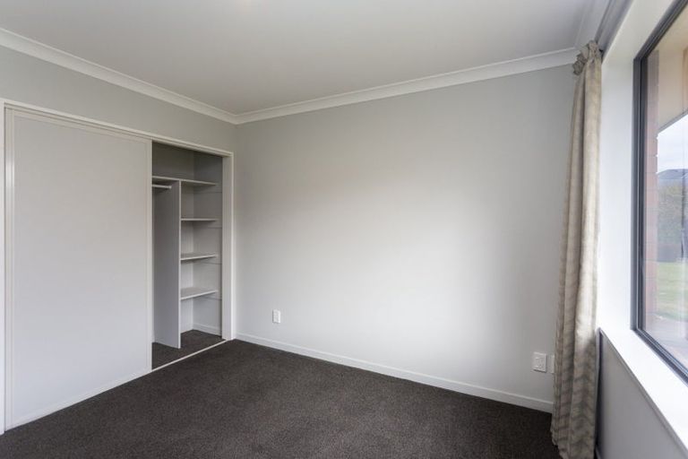 Photo of property in 17 Lloyds Close, Rolleston, 7614