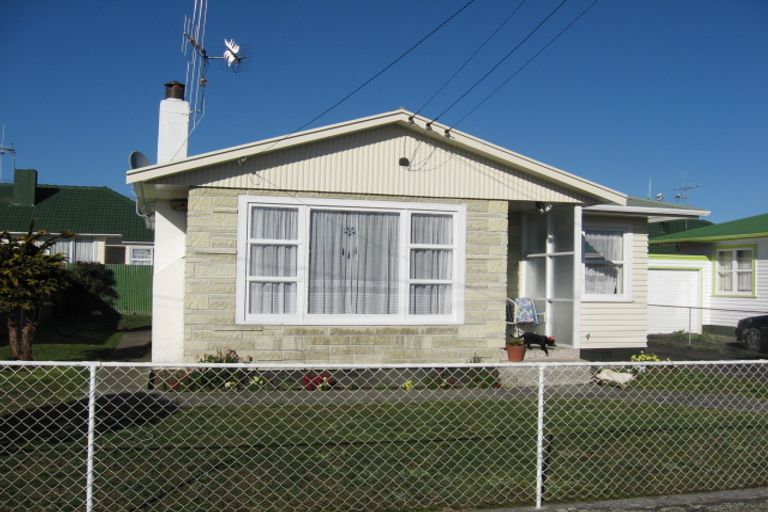Photo of property in 8 Linley Place, Levin, 5510