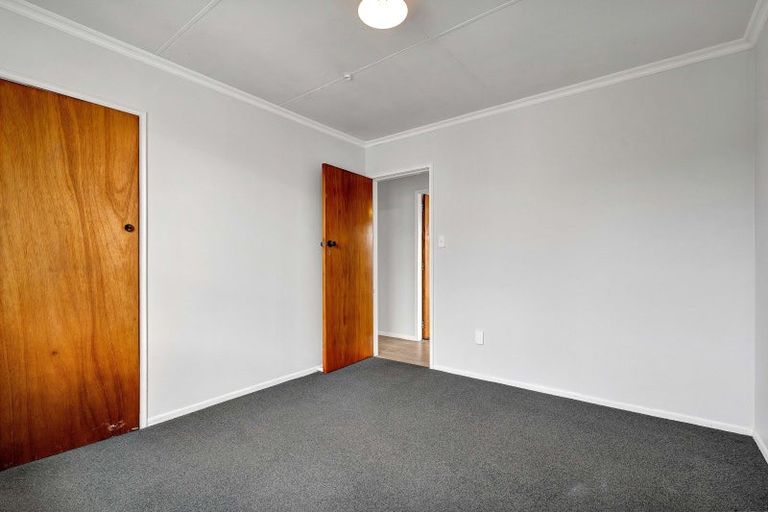 Photo of property in 13 Oberon Street, Stratford, 4332