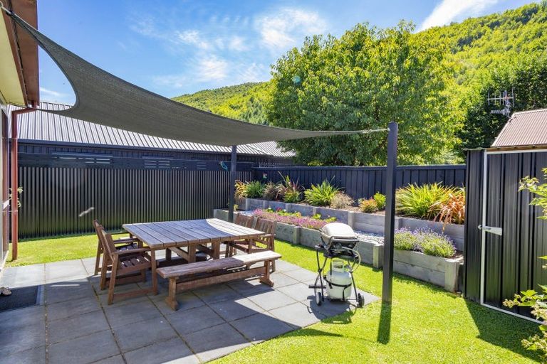 Photo of property in 15a Daveys Place, Arrowtown, 9302