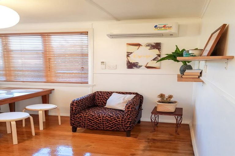 Photo of property in 39 Auburn Avenue, Upper Riccarton, Christchurch, 8041